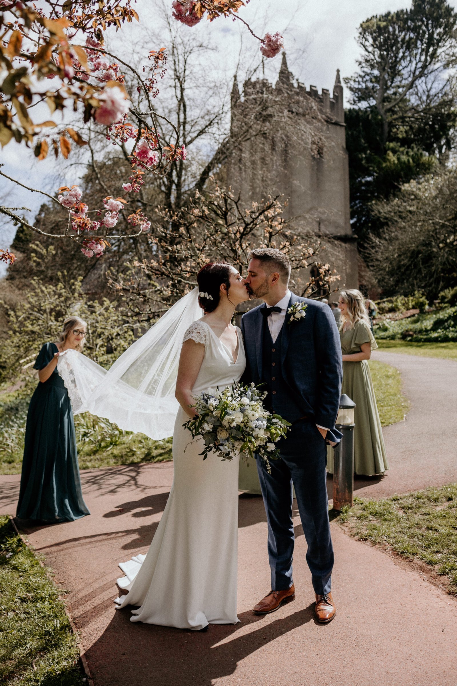 Kingston estate wedding